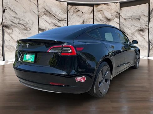 Used 2022 Tesla Model 3 RWD image 6