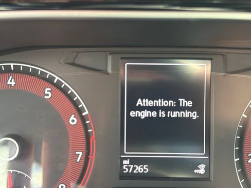 Used 2019 Volkswagen Jetta R-Line w/ R-Line Cold Weather Package FWD image 8