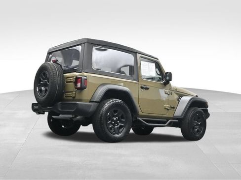 Used 2025 Jeep Wrangler Sport AWD/4WD image 24