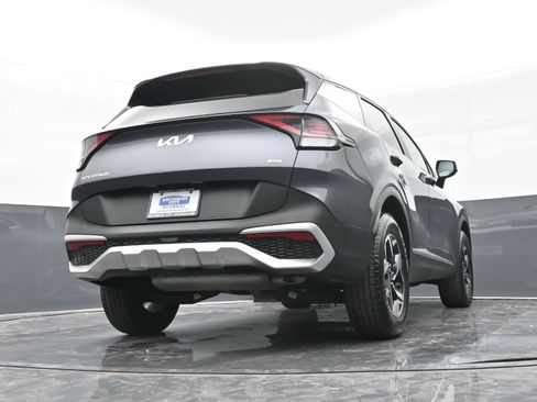 Used 2023 Kia Sportage LX image 43