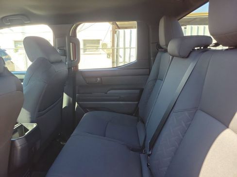 Used 2025 Toyota Tacoma SR image 8