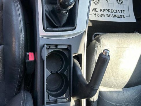 Used 2010 MAZDA MAZDA3 s Grand Touring image 32