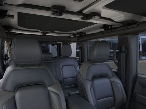 New 2026 Ford Bronco Outer Banks AWD/4WD image 12