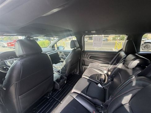 Used 2025 Honda Odyssey Sport-L image 20