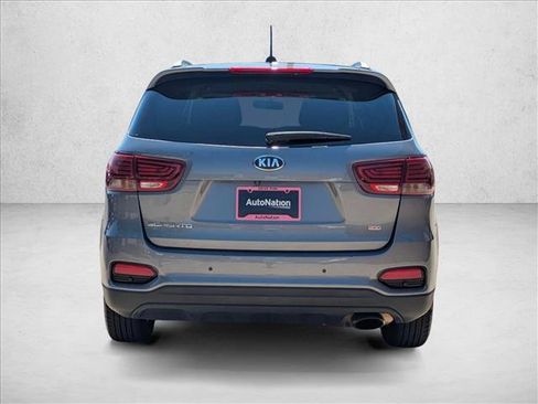 Used 2020 Kia Sorento LX w/ LX I4 Convenience Package AWD/4WD image 13