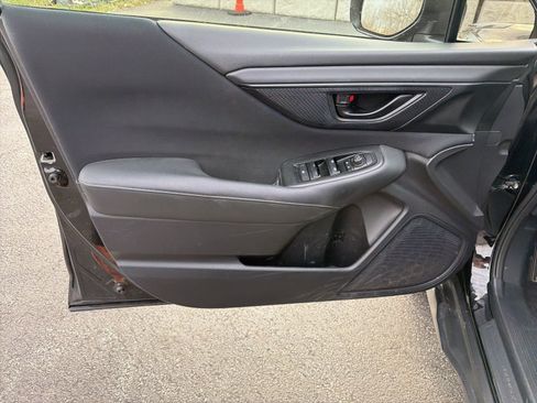 Used 2021 Subaru Outback 2.5i image 11