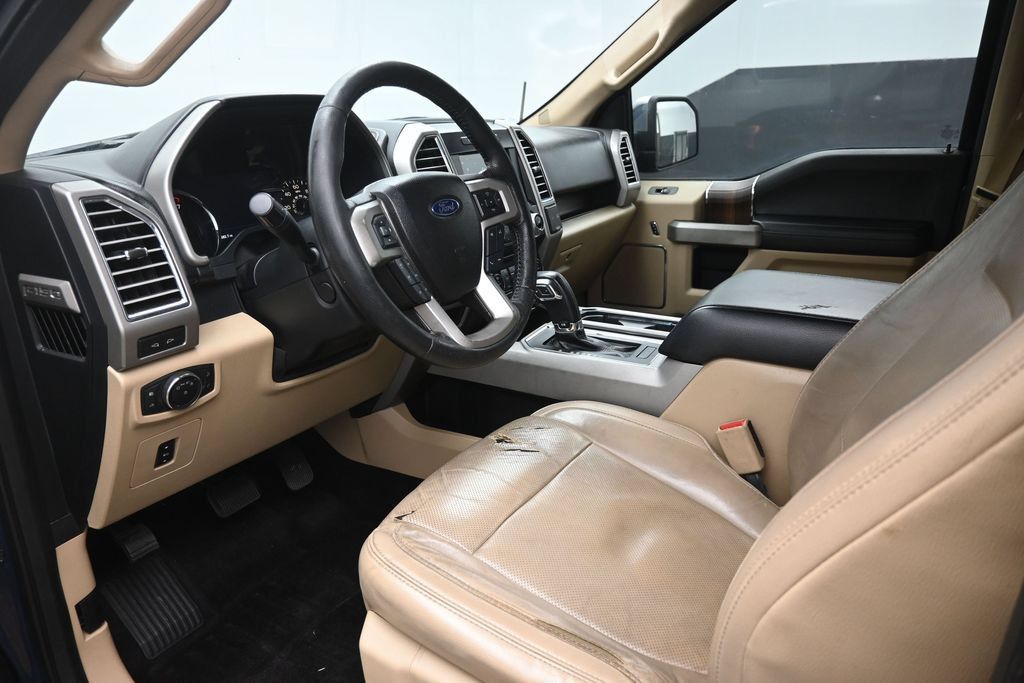 Used 2016 Ford F150 Lariat w/ Equipment Group 502A Luxury AWD/4WD image 19