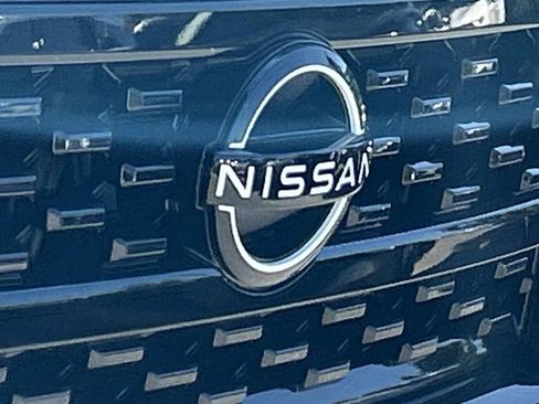 New 2026 Nissan Frontier SV w/ SV Convenience Package AWD/4WD image 10