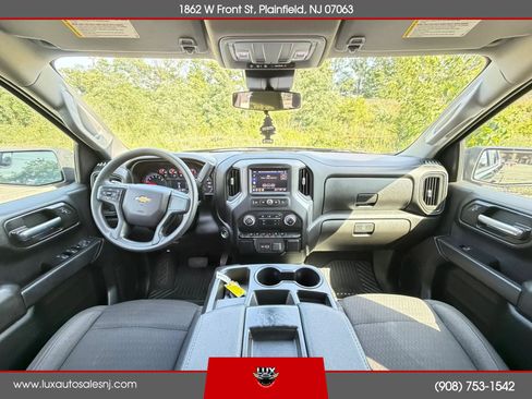 Used 2022 Chevrolet Silverado 1500 Custom RWD image 16