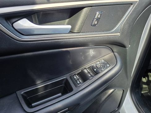 Used 2023 Ford Edge SEL w/ Convenience Package AWD/4WD image 8