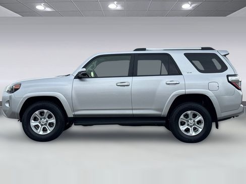 Certified 2024 Toyota 4Runner SR5 Premium image 6