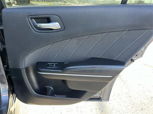 Used 2019 Dodge Charger GT image 22