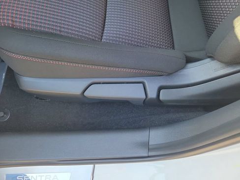 New 2026 Nissan Sentra SR w/ Floor Mat Package FWD image 10