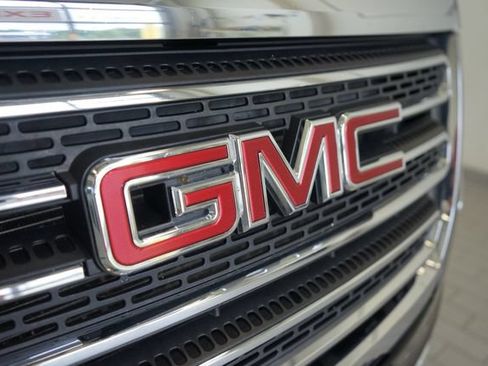 Used 2016 GMC Terrain SLT w/ Open Road Package AWD/4WD image 18