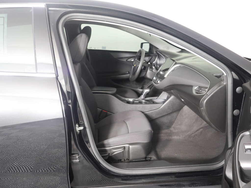 Used 2024 Chevrolet Malibu LT FWD image 28