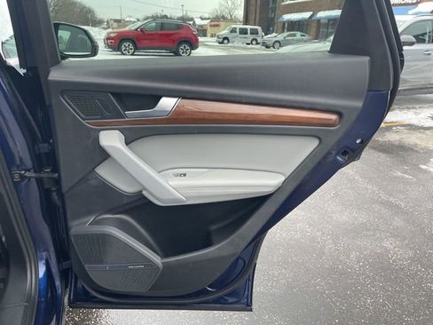 Used 2023 Audi Q5 2.0T Premium Plus w/ Premium Plus Package image 17