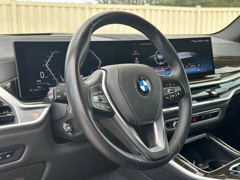 Used 2024 BMW X5 xDrive40i w/ Premium Package AWD/4WD image 19