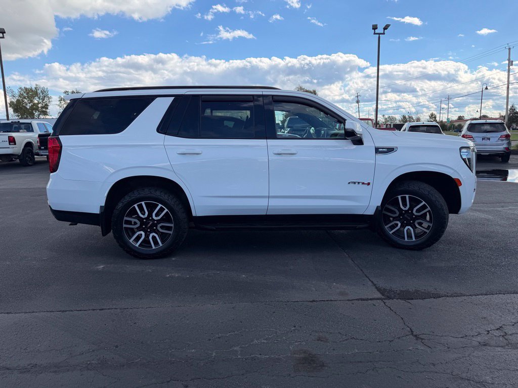 Used 2021 GMC Yukon AT4 w/ Rear Media and Nav Package AWD/4WD image 4