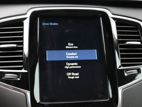 Used 2021 Volvo XC90 T6 Inscription w/ Advanced Package AWD/4WD image 16