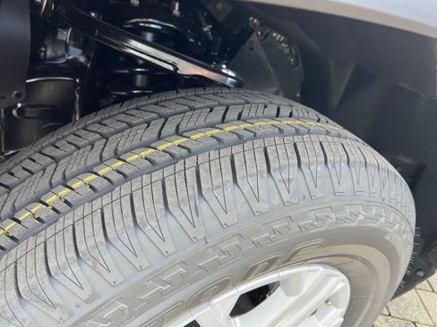 New 2026 Toyota Tundra SR5 AWD/4WD image 28
