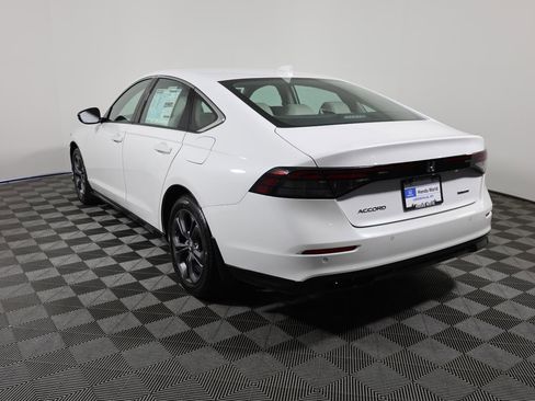 New 2026 Honda Accord EX-L image 7