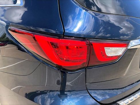 Used 2016 INFINITI QX60 FWD w/ Deluxe Technology Package image 28