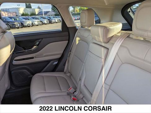 Used 2022 Lincoln Corsair Standard image 22