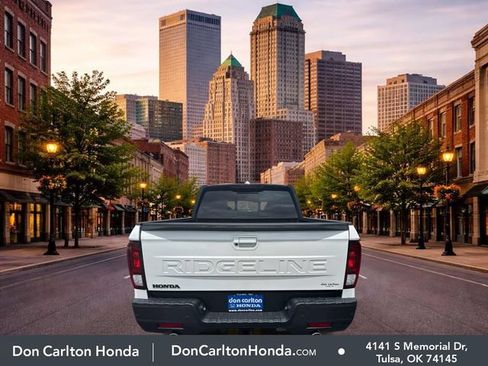 New 2026 Honda Ridgeline Black Edition image 5