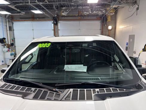 Used 2023 Ford F150 Platinum w/ FX4 Off-Road Package AWD/4WD image 28