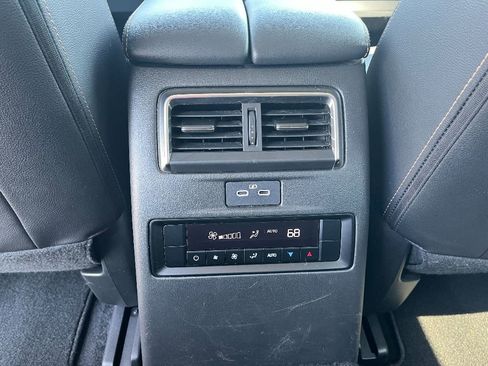 Used 2024 MAZDA CX-90 3.3 Turbo w/ Preferred Plus image 23