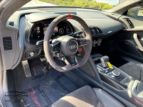 Used 2023 Audi R8 V10 GT RWD image 12