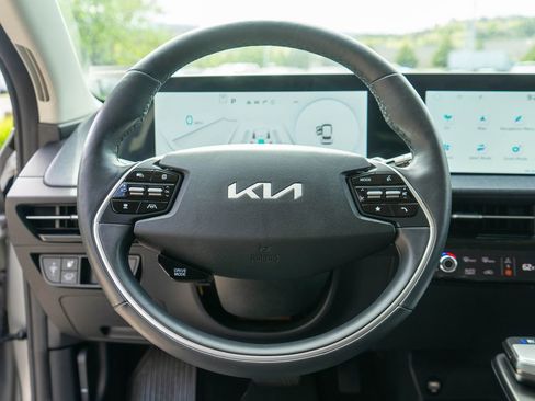 Used 2024 Kia EV6 Wind w/ Wind Technology Package AWD/4WD image 14