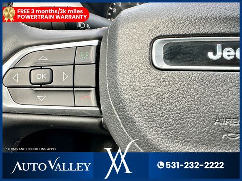 Used 2022 Jeep Compass Limited image 39