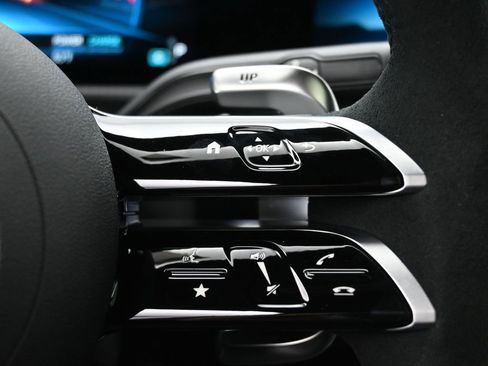 New 2025 Mercedes-Benz CLA 35 AMG 4MATIC image 10