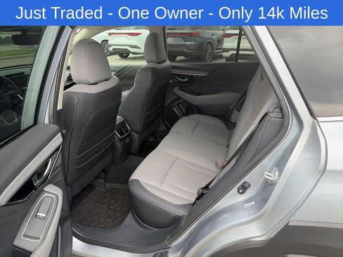 Used 2024 Subaru Outback Limited XT AWD/4WD image 12