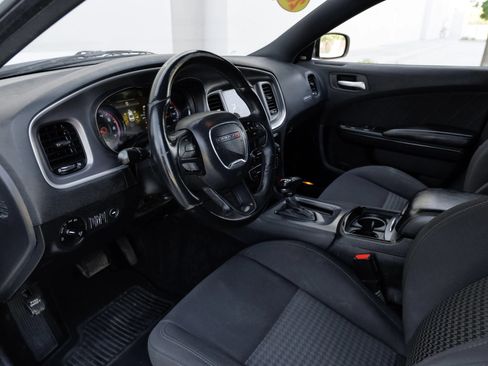 Used 2019 Dodge Charger R/T w/ Blacktop Package RWD image 14
