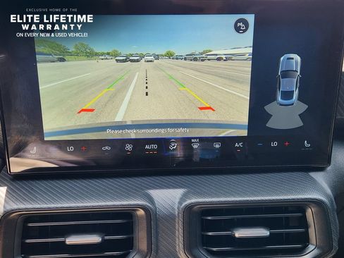 Used 2024 Ford Mustang Coupe RWD image 14