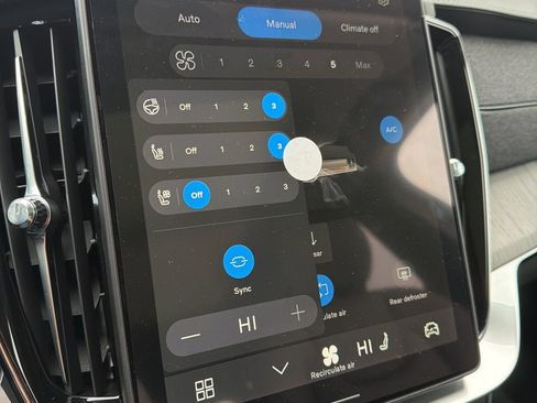 New 2026 Volvo XC90 T8 Ultra w/ Protection Package image 27