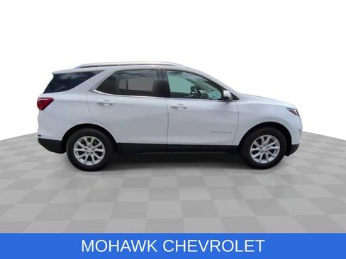 Used 2019 Chevrolet Equinox LT w/ Sun & Navigation Package AWD/4WD image 10