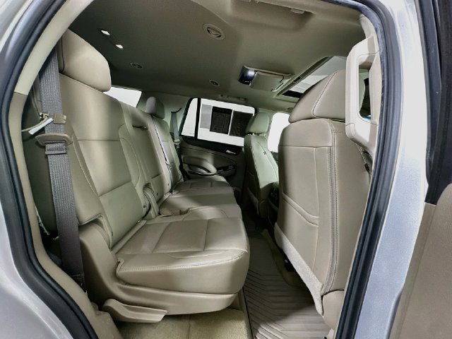 Used 2018 GMC Yukon SLT w/ Open Road Package AWD/4WD image 33