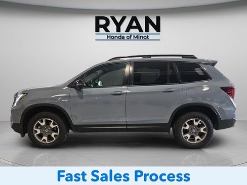 Used 2022 Honda Passport TrailSport image 9