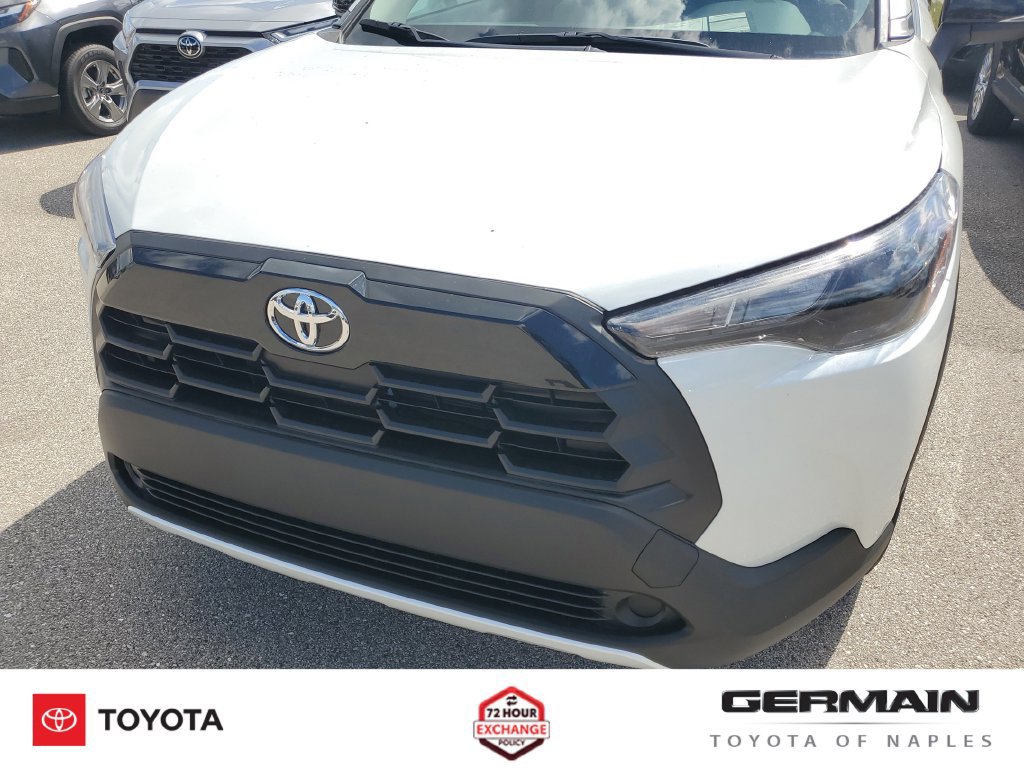 New 2026 Toyota Corolla Cross LE FWD image 12