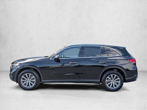 Certified 2026 Mercedes-Benz GLC 300 image 9