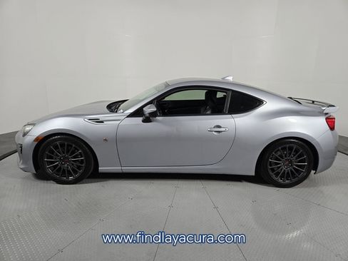 Used 2019 Toyota 86 image 3