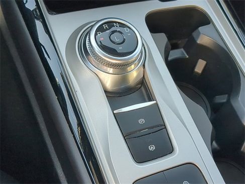 Used 2023 Ford Explorer ST-Line w/ Class IV Trailer Tow Package image 31