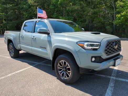 Used 2023 Toyota Tacoma TRD Sport AWD/4WD image 1