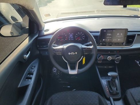 Used 2023 Kia Rio LX FWD image 9