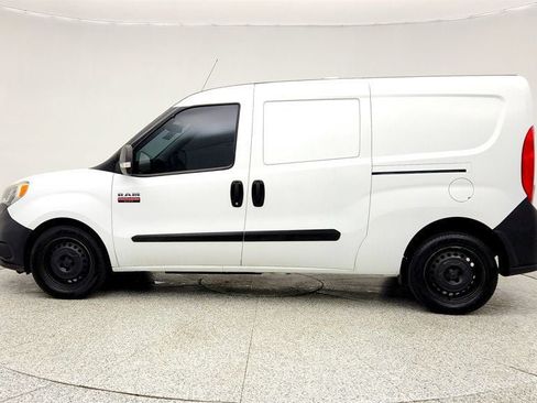 Used 2018 RAM ProMaster City Tradesman image 8