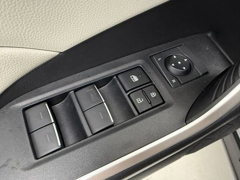 Used 2023 Toyota RAV4 XLE w/ Convenience Package FWD image 28