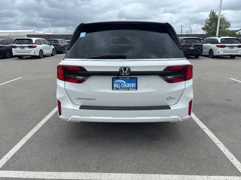 Used 2026 Honda Odyssey EX-L image 4